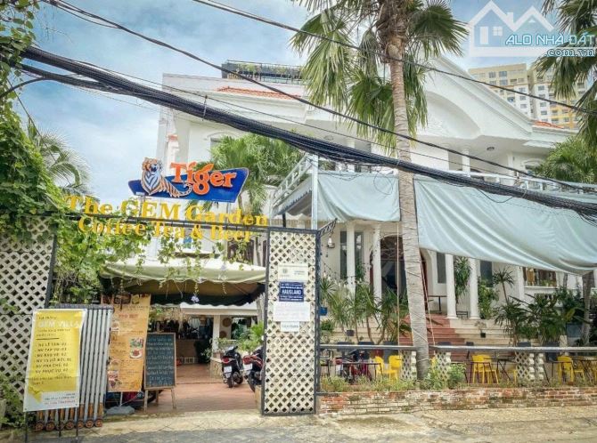 Giảm 4 tỷ bán gấp nhà biệt thự Thảo Điền_ĐS47_22x23m(530m2)_Trệt lầu hồ bơi_HDT 4500$