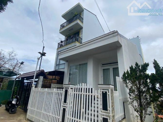 Chính chủ gửi bán căn nhà tâm huyết trung tâm phường 2 Đà Lạt