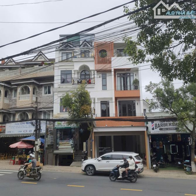 NHÀ MT KINH DOANH NGUYỄN ĐÌNH CHIỂU 121M2 NGANG 5,5M 5 TẦNG CÓ THANG MÁY