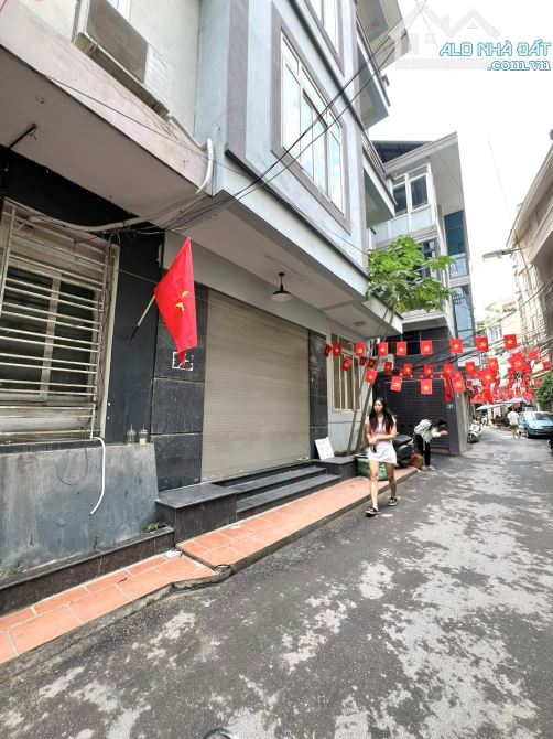 Bán nhà Xuân Thuỷ quận Cầu Giấy 136m2 MT10m-6Tầng Căn Góc 3 Thoáng Ô Tô Kinh Doanh Đẹp