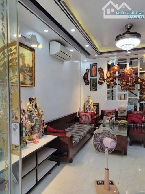 BÁN nhà 4 tầng Thượng Lý – chỉ 3,2 tỷ, full tiện ích hiện đại đường oto đỗ cửa