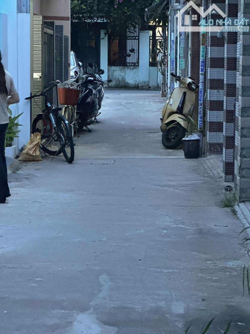 🌹Nhà gác lửng đúc kiệt Âu Cơ full nội thất- 57m - giá 2X tỷ.