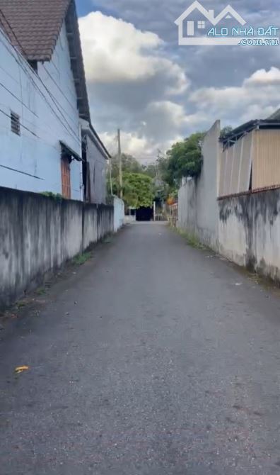 Bán đất đối diện Công An xã , Chợ
