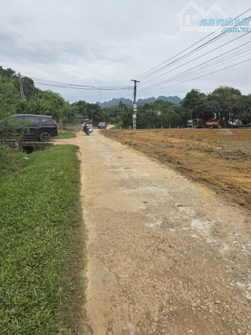 ĐẤT VEN KHU CÔNG NGHIỆP LỚN- TRUNG TÂM HUYỆN- NGAY GẦN HÀ NỘI