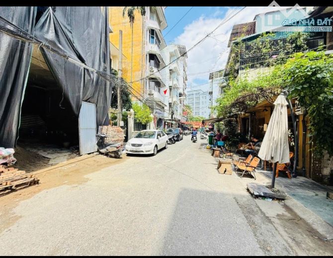 MẶT NGÕ KINH DOANH 50m2- THÔNG PHỐ NGUYỄN KHUYẾN - NGUYỄN THÁI HỌC - VỊ TRÍ ĐẮC ĐỊA