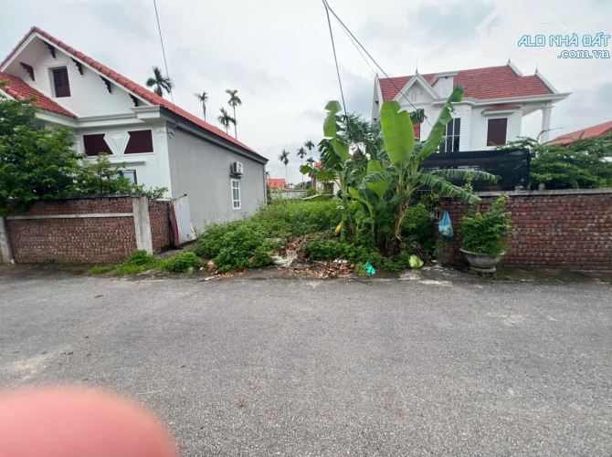 Bán đất MT đường nhựa Lâm Động 94m2 4,3x21