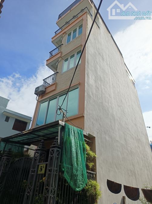 Nhà an dương vương tây hồ, Dt 60 M, mặt tiền 5m