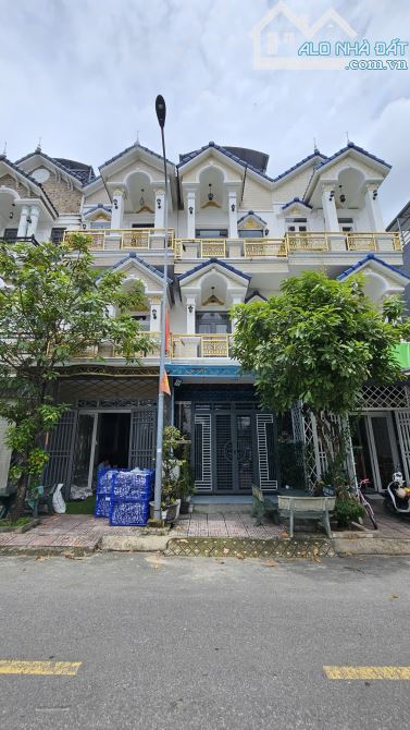 Bán nhà 1T2L 4x16m, đường N2 KDC Phú Hồng Thịnh 8 p.Bình Chuẩn