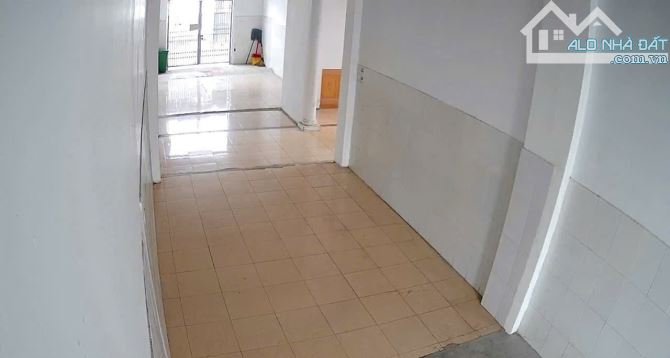 BÁN DÃY TRỌ HẺM GIẢI PHÓNG TÂN THÀNH (10x27,4) TRUNG TÂM THÀNH PHỐ THU NHẬP ỔN ĐỊNH