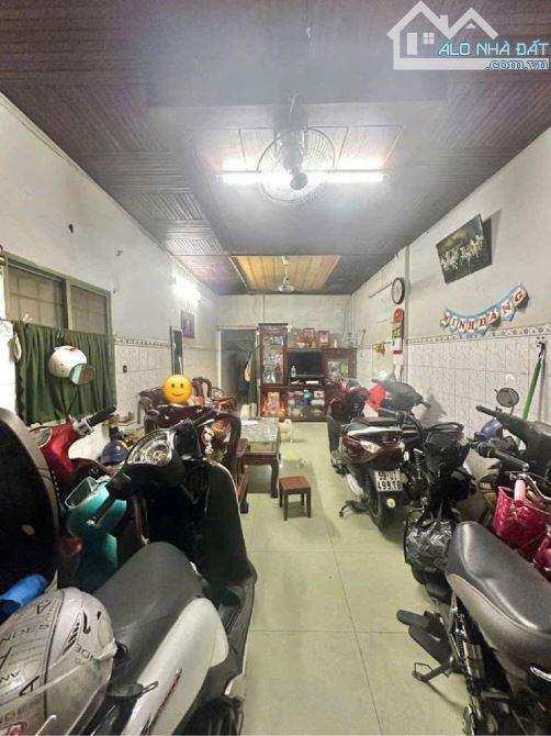 BÁN NHÀ QUẬN 10 HẺM  NGÔ GIA TỰ  2 TẦNG 56M2 CHỈ 7.2 TỶ
