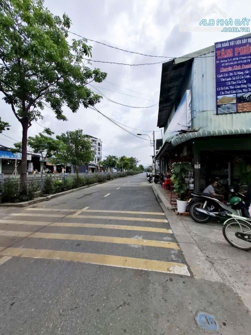 Bán đất Thạnh Lộc 17 Ngang 5m sát bên Ngã Tư Ga tiện đi Gò Vấp
