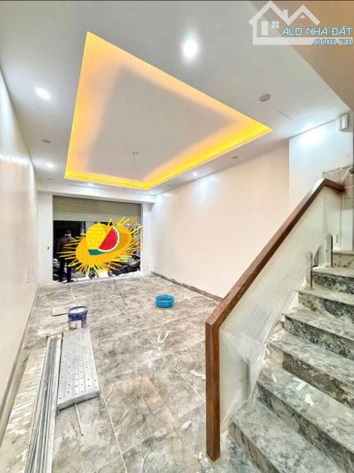 Bán nhà đẹp đường Láng - Đống Đa - Ngõ oto - 02 mặt thoáng - Kinh doanh - 15.2 tỷ.
