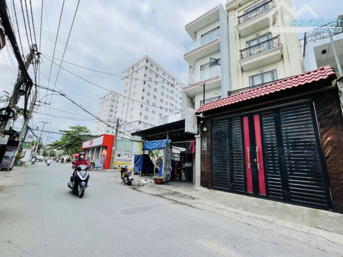 Hàng đầu tư Trường Thọ chỉ 53TR/m2 lô đất 115m2 ngang 5.4m vuông đẹp đường oto 2 chiều