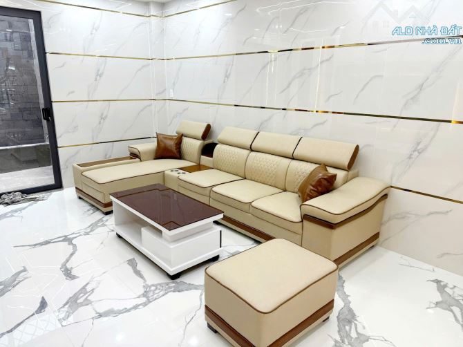 Bán Nhà Riêng Đường Xe Hơi TL10, Tân Tạo, Bình Tân, HCM, Giá Cực Rẻ 6,7 tỷ, 4x18-4 Tầng