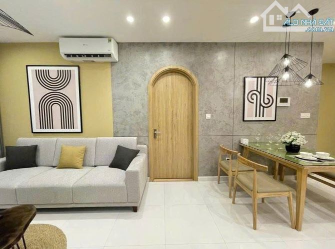 THÁP THIÊN NHIÊN KỶ QUANG TRUNG HÀ ĐÔNG 68M 2NG 2VS 6,25 TỶ ĐẸP LONG LANH CẦN BÁN GẤP