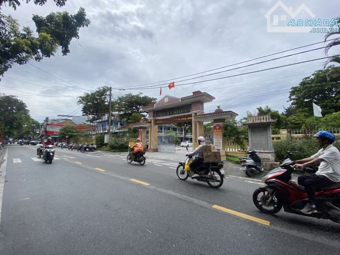 🔥Nhà 3 tầng 2 mặt tiền, Đinh Thiên Hoàng, Thuận Lộc, Tp Huế.🔥