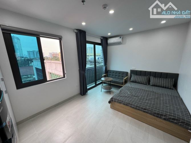 Studio Trung Kính_BC thoáng_phòng đẹp_phí DV rẻ_k gh người