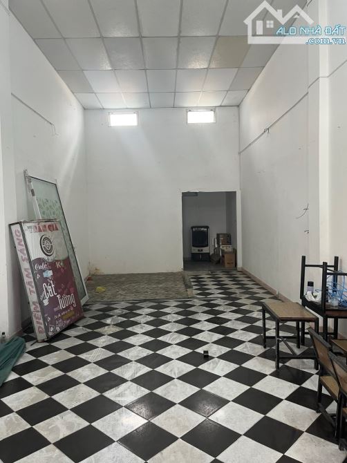 NGUYỄN VĂN LINH, GẦN SÂN BAY, ĐÀ NẴNG, 64M2, CẤP 4, MBANG KINH DOANH, KIỆT Ô TÔ, 5.2 TỶ