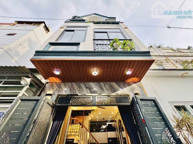 Nhà đẹp giá tốt Gò Vấp, chốt nhanh kẻo bay, 4 PN, chỉ hơn 5 đồng