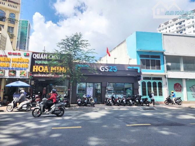 Bán Nhà mặt tiền đường CỐNG QUỲNH, Q1, 8x39m, HĐT 100 triệu/tháng, Chỉ 129 Tỷ T/L