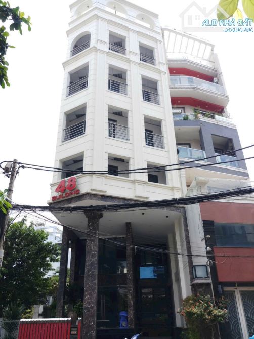 GÓC 2MT CỰC HIẾM Q.BT:1 hầm + 7 lầu + 1 penthouse HĐT:220 triệu/th tỷ suất sl ~4,4%/năm