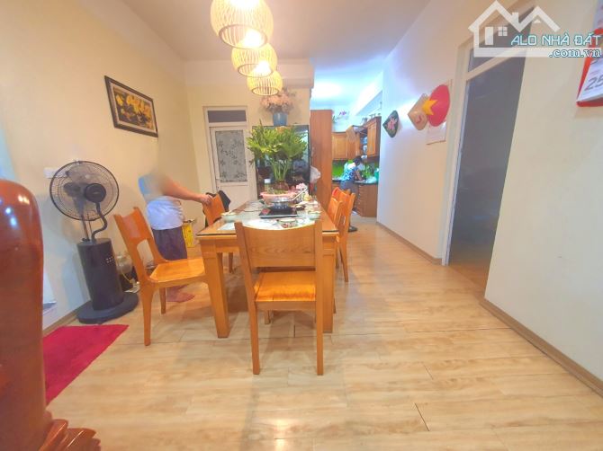 CHUNG CƯ KĐT VĂN KHÊ HÀ ĐÔNG, 111N, GIÁ 6,28 TỶ