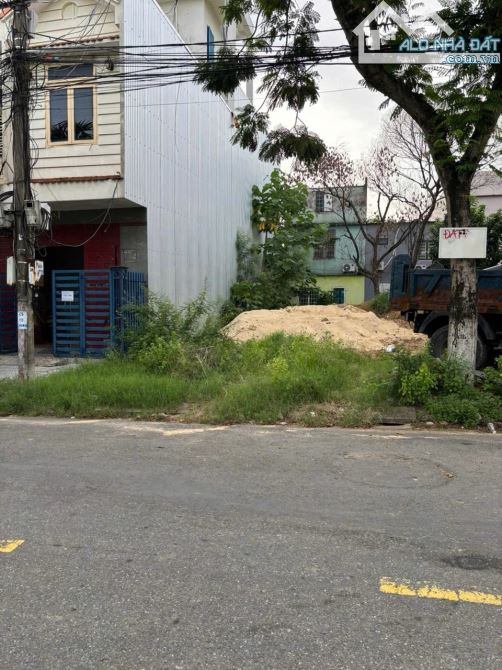 HIẾM  _ BÁN LÔ ĐẤT MẶT TIỀN ĐƯỜNG  YESSIN _ 100M² [ N 5M ] SỔ VUÔNG _ NGAY CHỢ KHUÊ MỸ