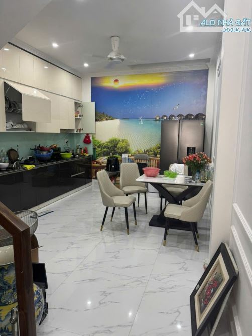 Bán nhà Trực Cát, Vĩnh Niệm, Lê Chân 3,5tầng, 47m2, 4,7 tỷ.
