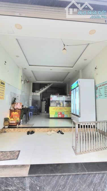 CHỈ 13 TỶ, MẶT TIỀN ĐỀ THÁM Q1, SÁT TRẦN HƯNG ĐẠO, 56 M2, 3 TẦNG.