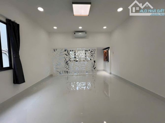 Nhà đẹp Trường Sa – Quận 3 | Ngang 4m | 50m  | 3 tầng | Full nội thất | 14.8 tỷ TL ✨