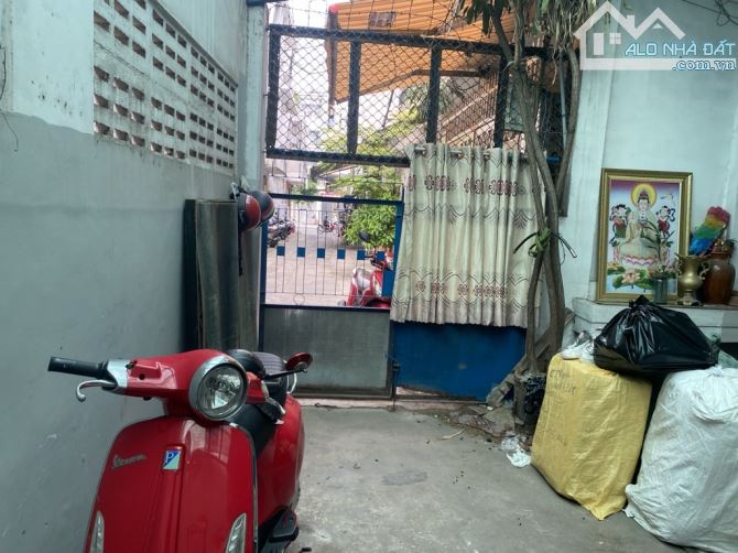 BÁN NHÀ HXH NGỦ TRONG NHÀ LÊ QUANG ĐỊNH - BÌNH THẠNH - 2 TẦNG - 6M × 18M - 13.X TỎI