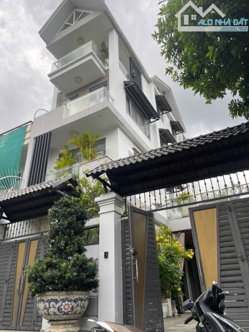 BIỆT THỰ Sân Vườn 4 tầng,đường 10m đường LÊ ĐỨC THỌ phường 15, Q GÒ VẤP , DT 146m2 💵 17tỷ