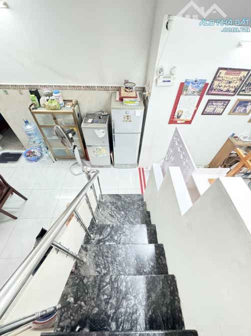 🆘GẤP !! ĐỊNH CƯ - BÁN TRONG 2TUẦN-QUẬN 3 - 20M RA MT-HOÀNG SA -51M2 -2TẦNG-CHỈ 5,99 TỶ