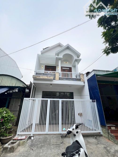 Bán nhà 3 tầng MT Nguyễn Nhàn Cẩm Lệ