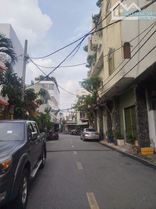 Bán Nhà siêu rẻ Đinh Bộ Lĩnh – Bình Thạnh, DT 4.3x25m giá chỉ 14 tỷ