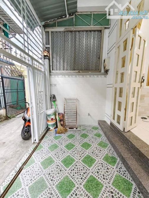 BÁN NHÀ TRỆT 2 LẦU – HẺM ĐƯỜNG VÕ TRƯỜNG TOẢN, P. AN HÒA, Q. NINH KIỀU