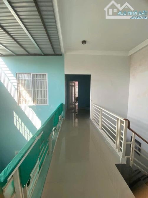 Bán nhà hẻm đường Nguyễn Thị Minh Khai ,p Phước Hoà .Tp Nha Trang.