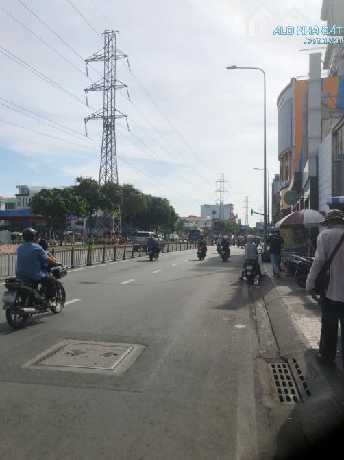 Bán đất xã Tân An, huyện Vĩnh Cửu, Đồng Nai rộng 21 hecta giá 3.5 triệu/m2 thương lượng