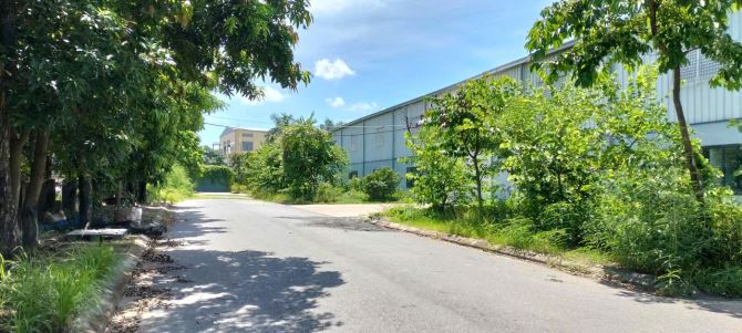 Bán nhà máy sản xuất 8000m2 tại CCN Quốc Oai, Hà Nội