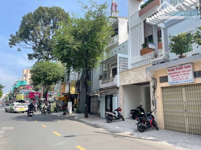 Bán nhà mặt tiền đường Khuông Việt Q. Tân Phú DT: 7x23m (hậu 7.5) giá 20tỷ TL