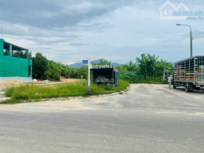 🌟 BÁN LÔ GÓC HOÀNG PHÊ – TRỰC DIỆN CÔNG VIÊN 🌟