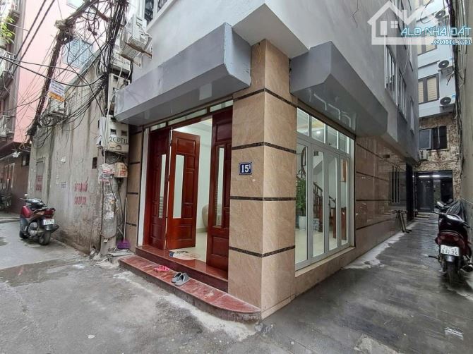 Bán nhà lô góc, ô tô vào nhà – Đình Thôn, Mỹ Đình