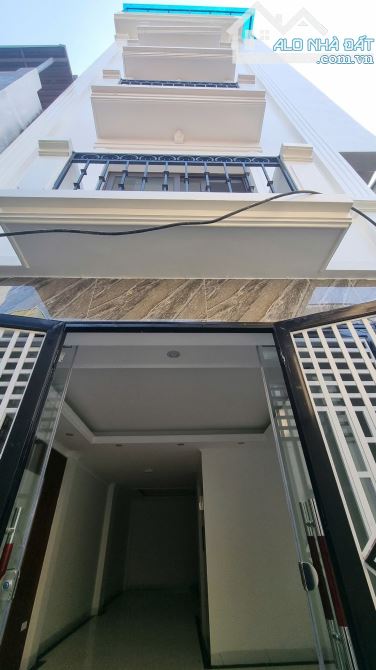 BÁN NHÀ VÕ CHÍ CÔNG – 60m² – 6 TẦNG – 5.5m MẶT TIỀN – 13 TỶ CẦU GIẤY