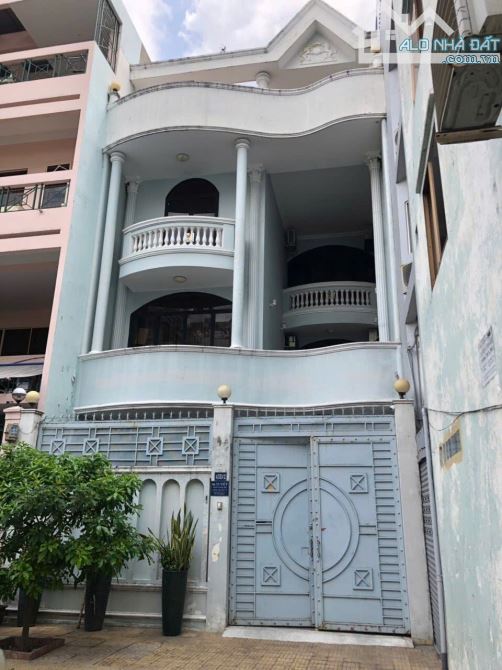 Bán nhà HXH 43D Hồ Văn Huê P.9 Phú Nhuận, DT 7x19m CN 130m2, KC 4 tầng, giá 39 tỷ TL