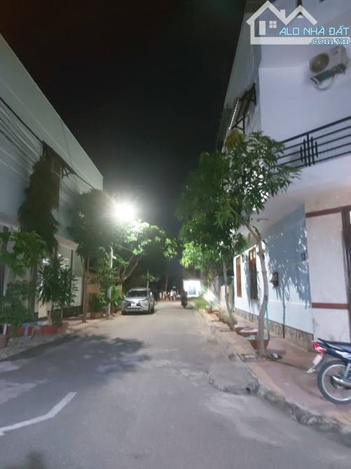 🏡 BÁN NHÀ 1 TRỆT 1 LẦU – CĂN GÓC DƯƠNG TỬ GIANG, PHƯỜNG RẠCH DỪA - GIÁ 7.5TY