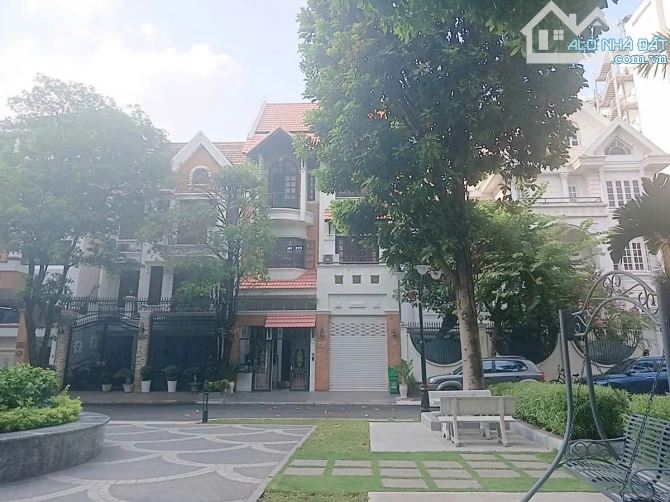 BÁN BIỆT THỰ PHỔ QUANG,3 TẦNG (7,5MX16M) GIÁ 45TỶ(TL)