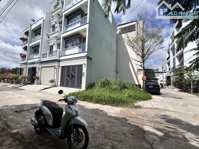 Bán đất hẻm Huỳnh Tấn Phát, TT. Nhà Bè Nhà Bè. 50m2