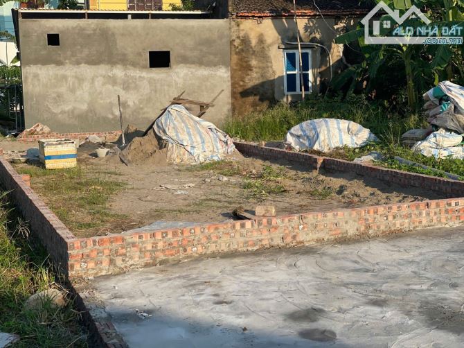 Cực hiếm 64m2 đường 8m Biểu Khê - Thụy Lâm (Thư Lâm) giá chỉ ơn 5 tỷ.