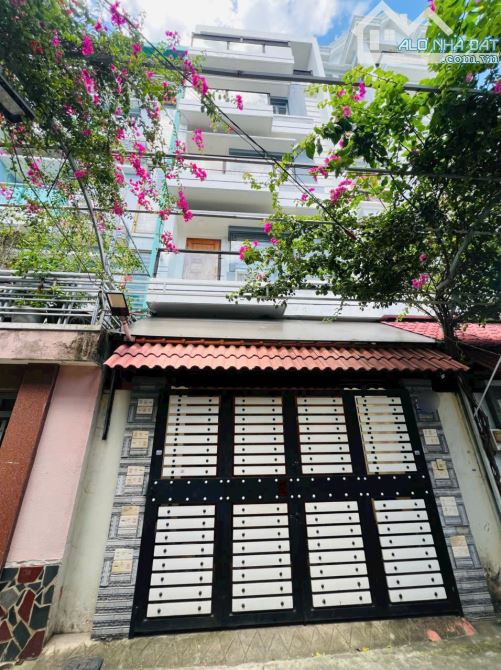 Chính chủ bán gấp nhà 5 tầng, DT 5.1X16M, HXH sát mặt tiền Phan Huy Ích chỉ 9.2 tỷ TL