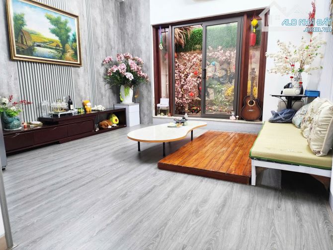 Cho thuê nhà phân lô KĐT Văn Quán – giáp 19/5, Chiến Thắng, gần cổng trường Victory